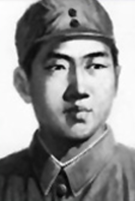 陳翰章：鐵骨鑄英魂的“書生戰將”